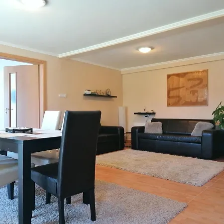 Virag Vendeghaz 아파트 Hercegkut